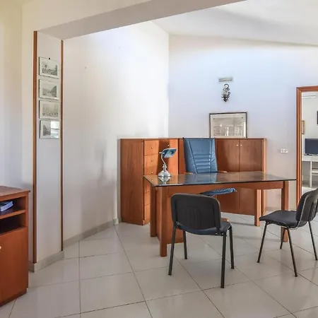 Holiday home 3 Bedroom Gorgeous In *